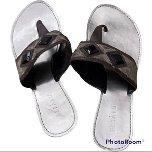 Pesaro Lenox Thong Sandal Man Made Jewels 8